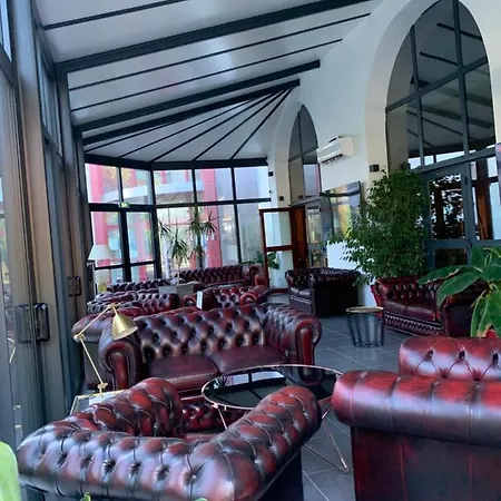 L'abribis Hotel