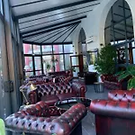 L'abribis Hotel
