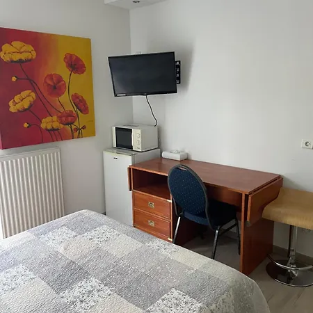 Hotel L'abribis 2*